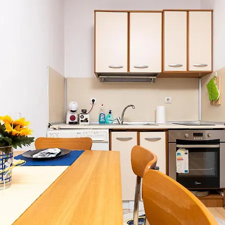 Lovely 1bd Close To The Summer Theatre By Flat Mаnager Appartamento