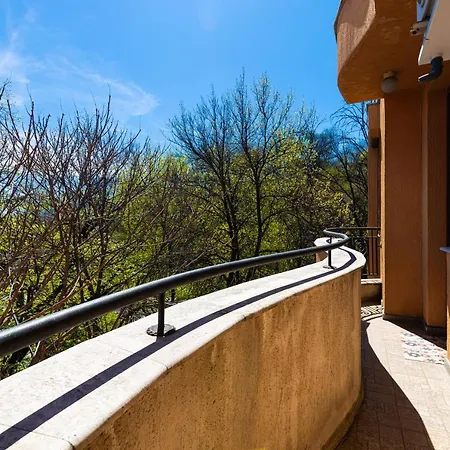 Lovely 1bd Close To The Summer Theatre By Flat Mаnager Appartamento *